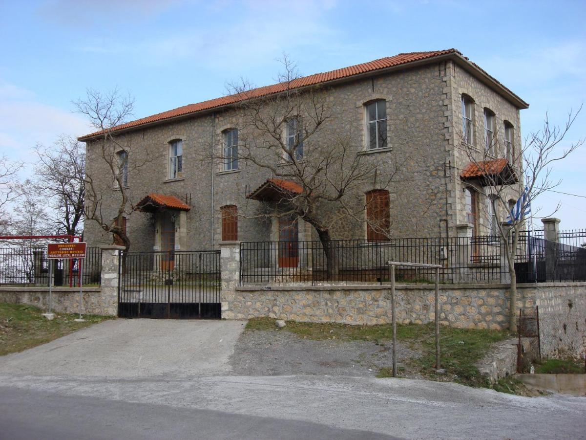 Отель Ξενωνασ Σελινουντα Космас Экстерьер фото